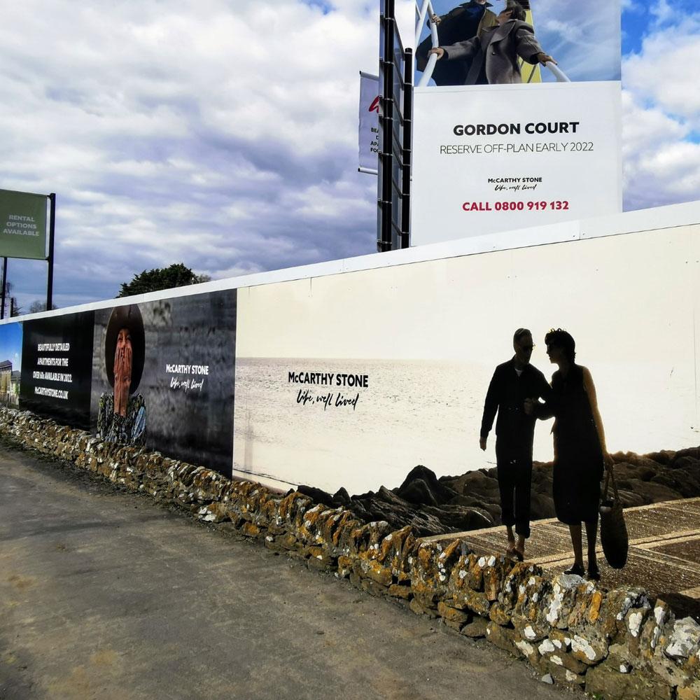 construction site hoarding 